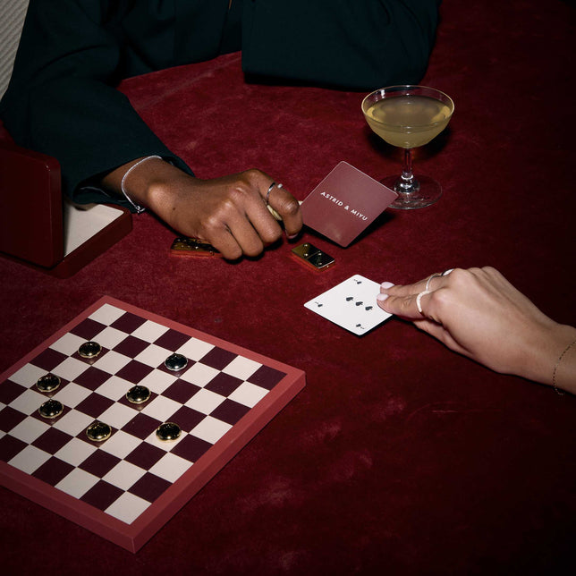 How To: Host the perfect games night-Astrid & Miyu