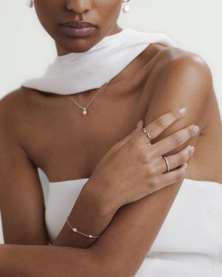 Jewellery For Your Wedding Look-Astrid & Miyu