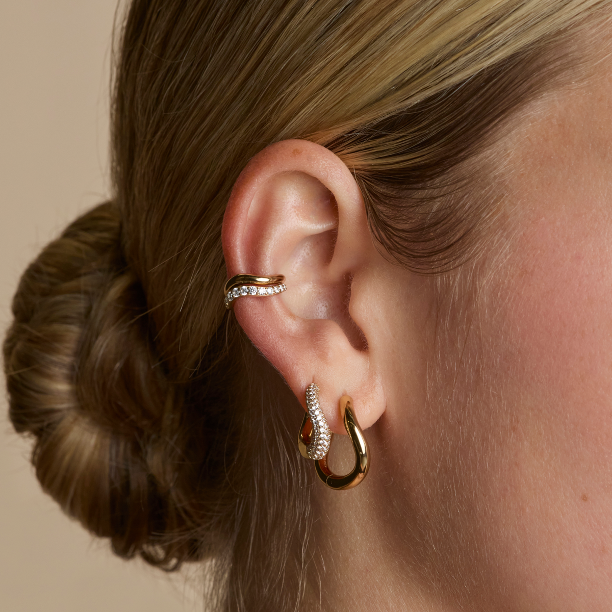 Orbit Collection-Astrid & Miyu