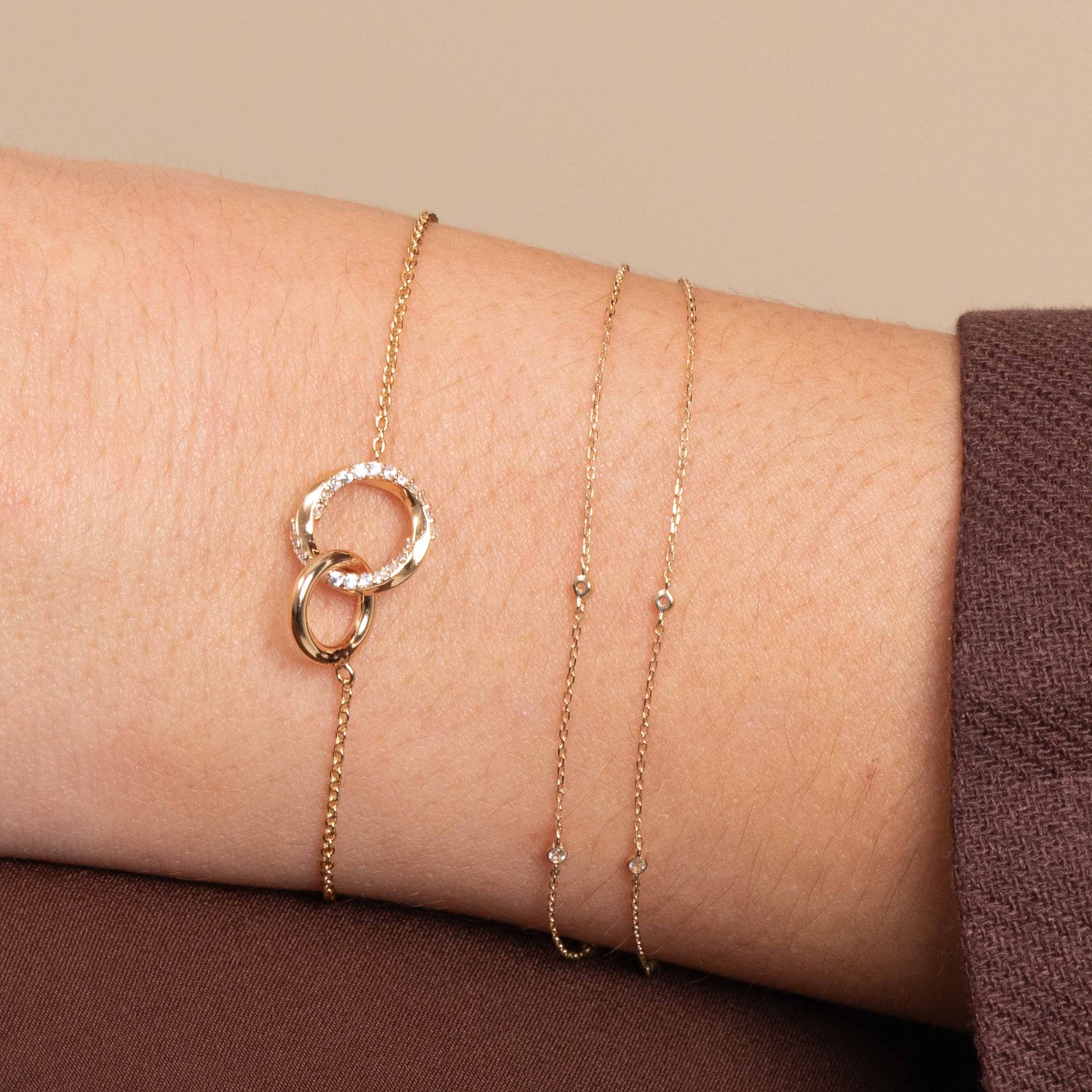 April White Topaz - Topaz Charm Bracelet in Solid Gold - Bracelet - Astrid & Miyu