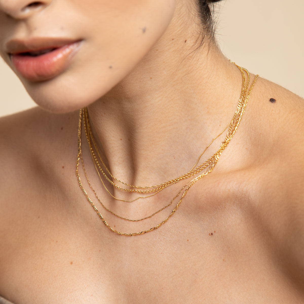 Charm Compatible Necklaces & Bracelets - Soho Chain Necklace in Solid Gold - Chain Necklace - Astrid & Miyu