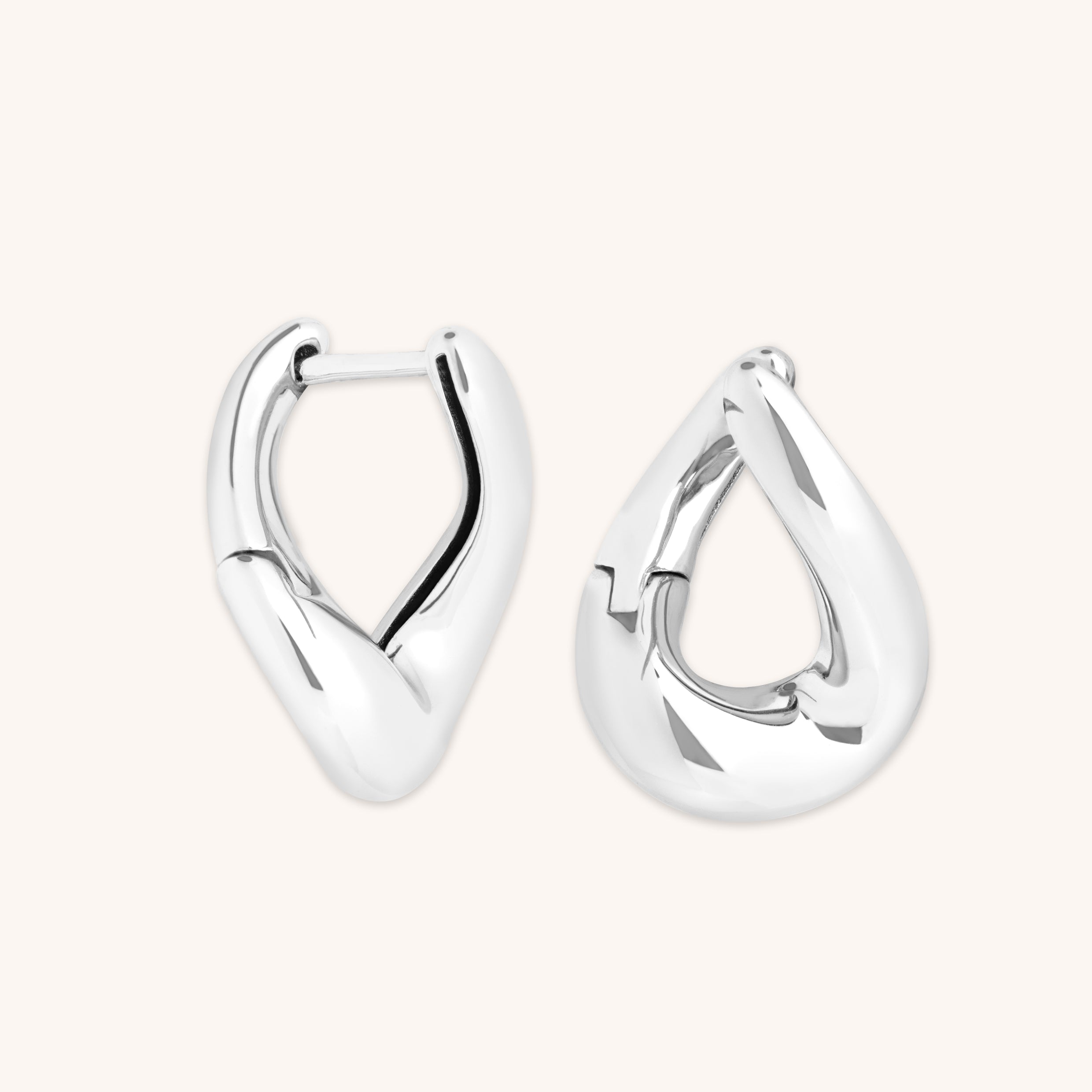 Core Collection SS23 - Molten Hoops in Silver - Hoop Earrings - Astrid & Miyu