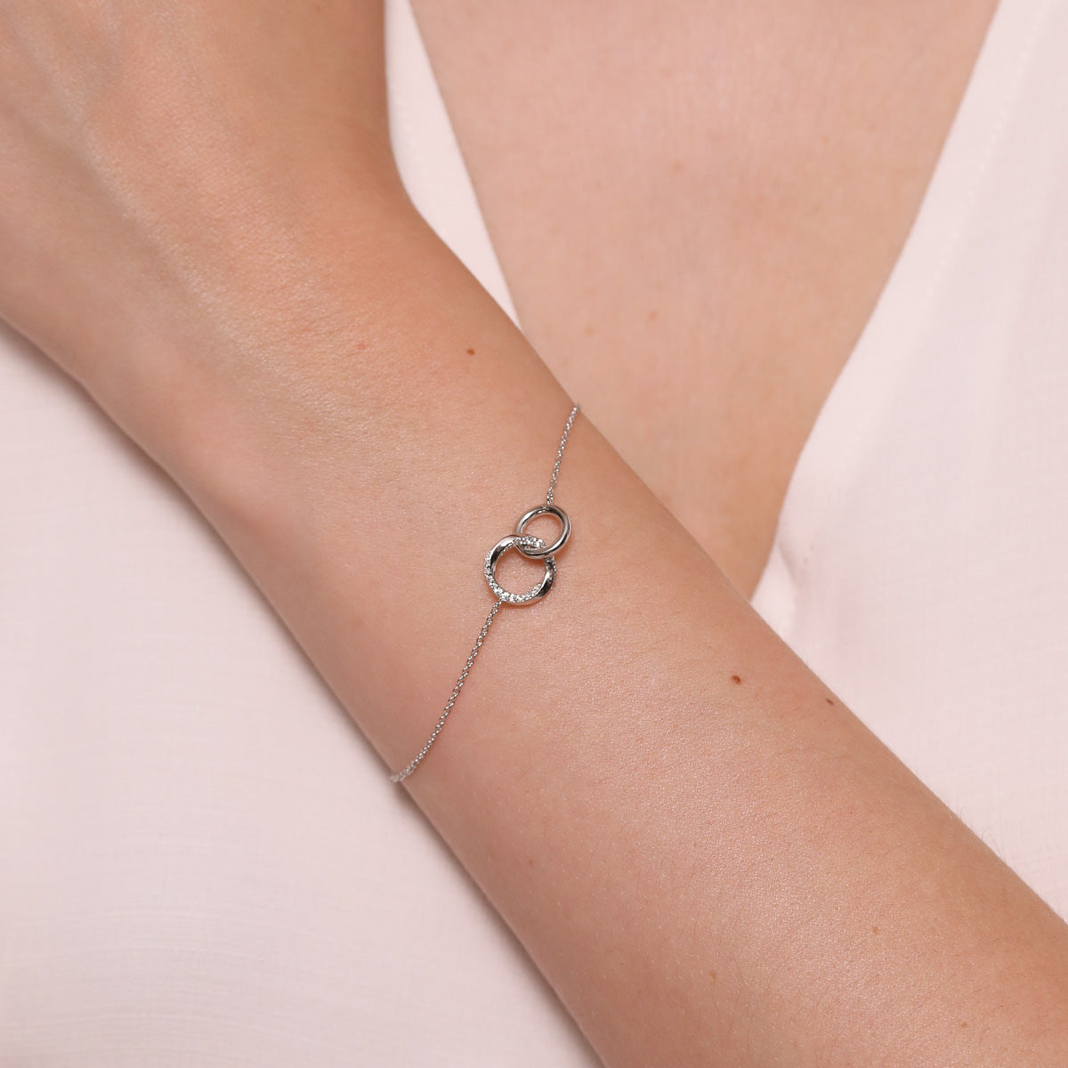 Bracelets - Orbit Crystal Bracelet in Silver - Chain Bracelet - Astrid & Miyu