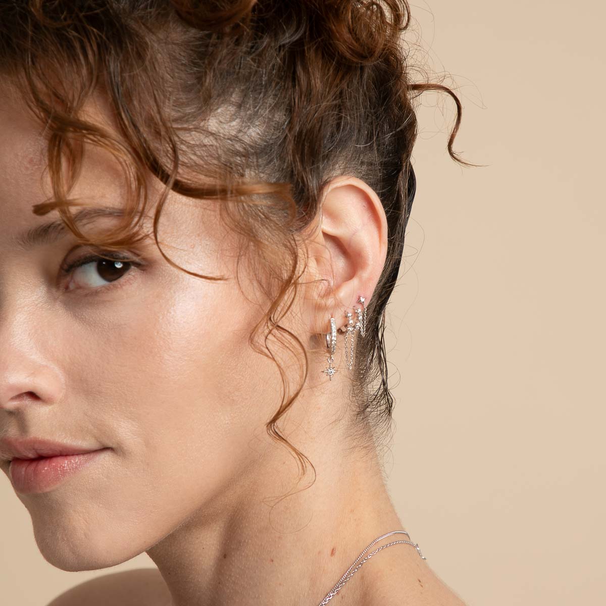 Cosmic Collection - Cosmic Star Chain Stud Earrings in Silver - Stud Earrings - Astrid & Miyu