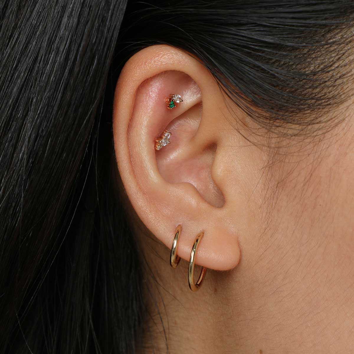 Flat Back Labret Studs - Diamond & Emerald Pear Piercing Stud in Solid Gold - Piercing Stud - Astrid & Miyu