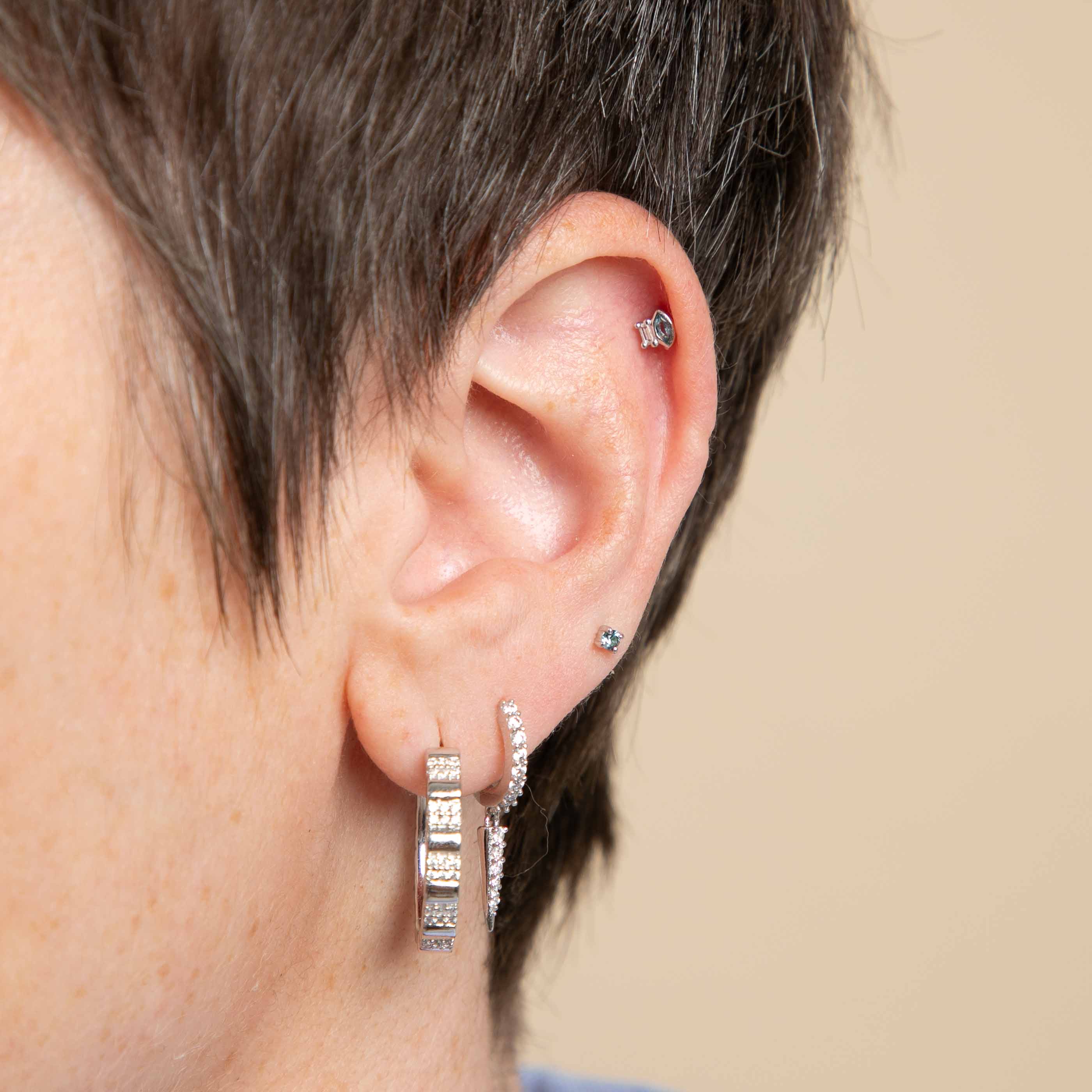 Flat Back Labret Studs - Blue Topaz Piercing Stud in Solid White Gold - Piercing Stud - Astrid & Miyu