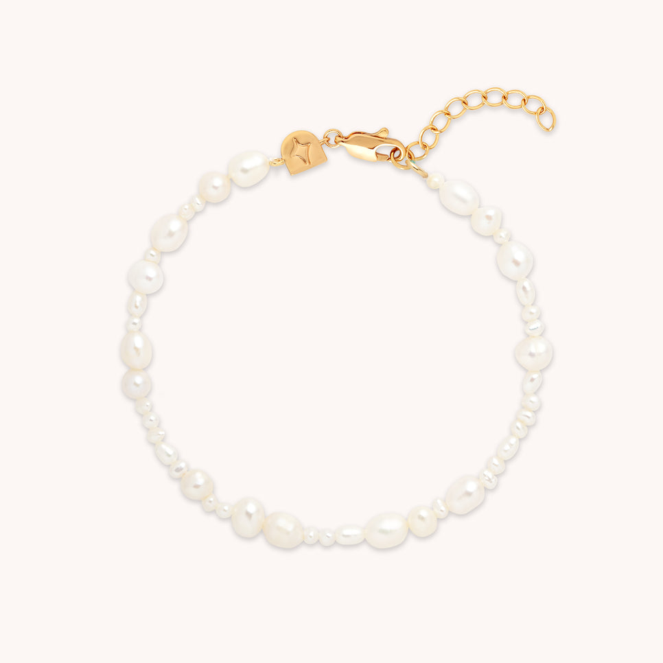 18k Gold Plated Jewellery - Serenity Pearl Beaded Bracelet in Gold - Bracelet - Astrid & Miyu