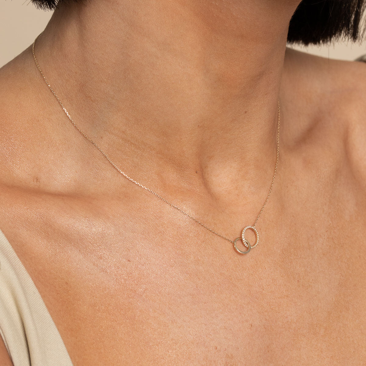 April White Topaz - Orbit Topaz Necklace in Solid Gold - Pendant Necklace - Astrid & Miyu