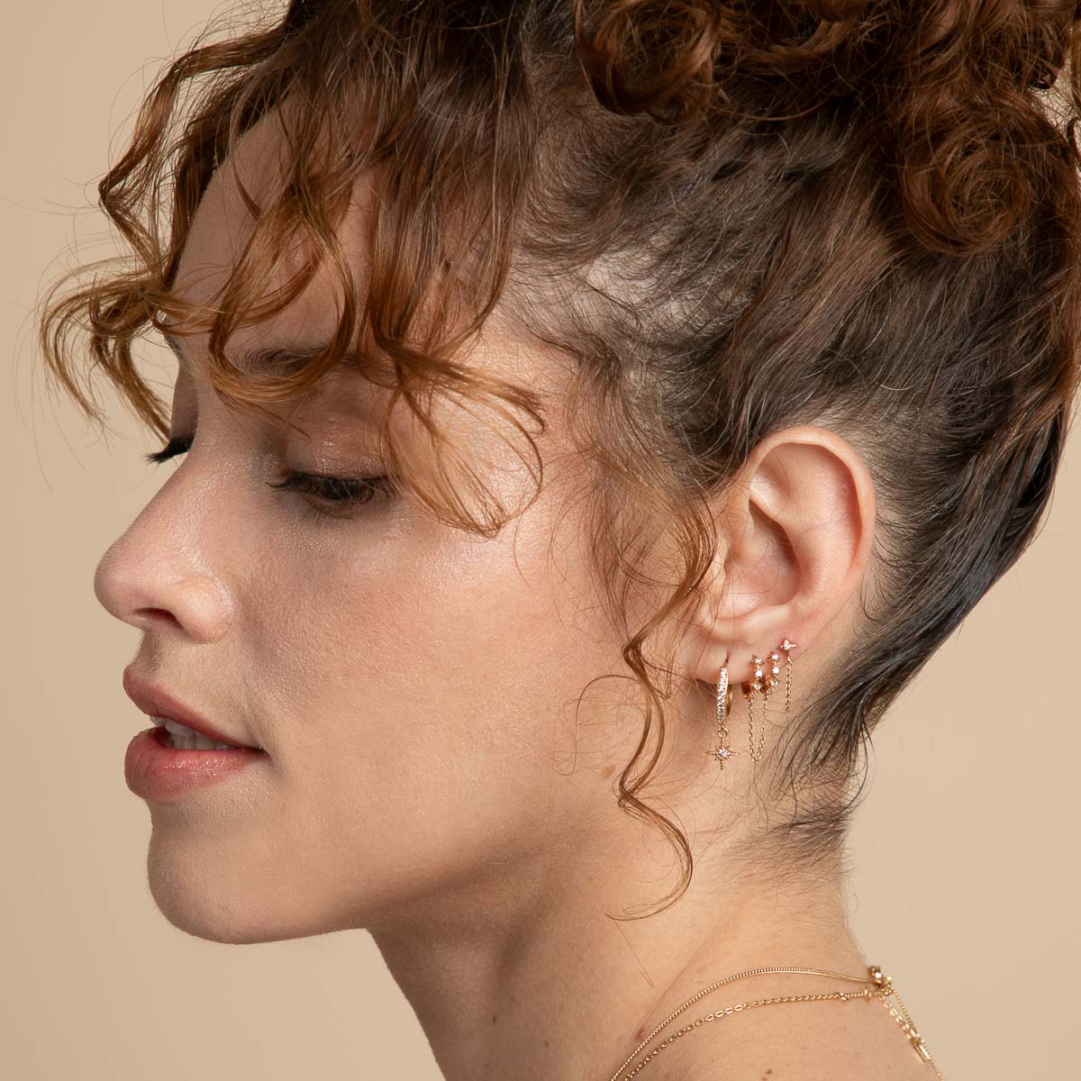 18k Gold Plated Jewellery - Cosmic Star Chain Huggies in Gold - Huggies - Astrid & Miyu