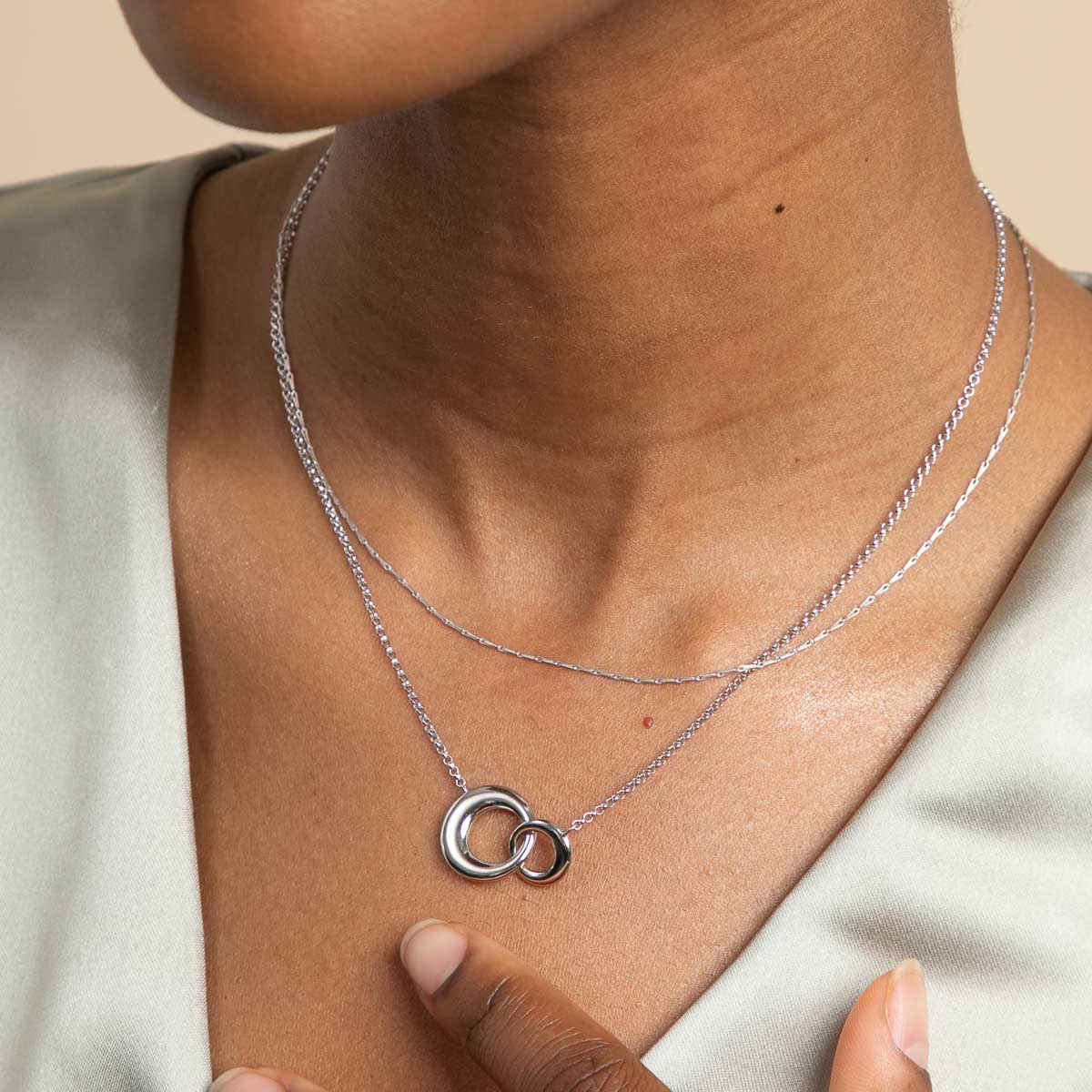 Necklaces & Bracelets - Dome Link Necklace in Silver - Pendant Necklace - Astrid & Miyu
