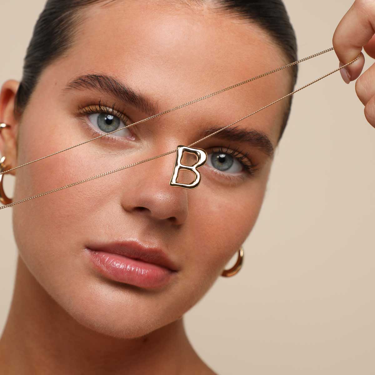 18k Gold Plated Jewellery - B Initial Bold Pendant Necklace in Gold - Pendant Necklace - Astrid & Miyu