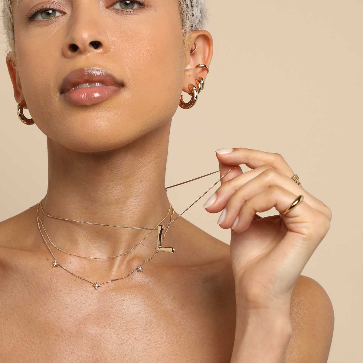18k Gold Plated Jewellery - L Initial Bold Pendant Necklace in Gold - Pendant Necklace - Astrid & Miyu