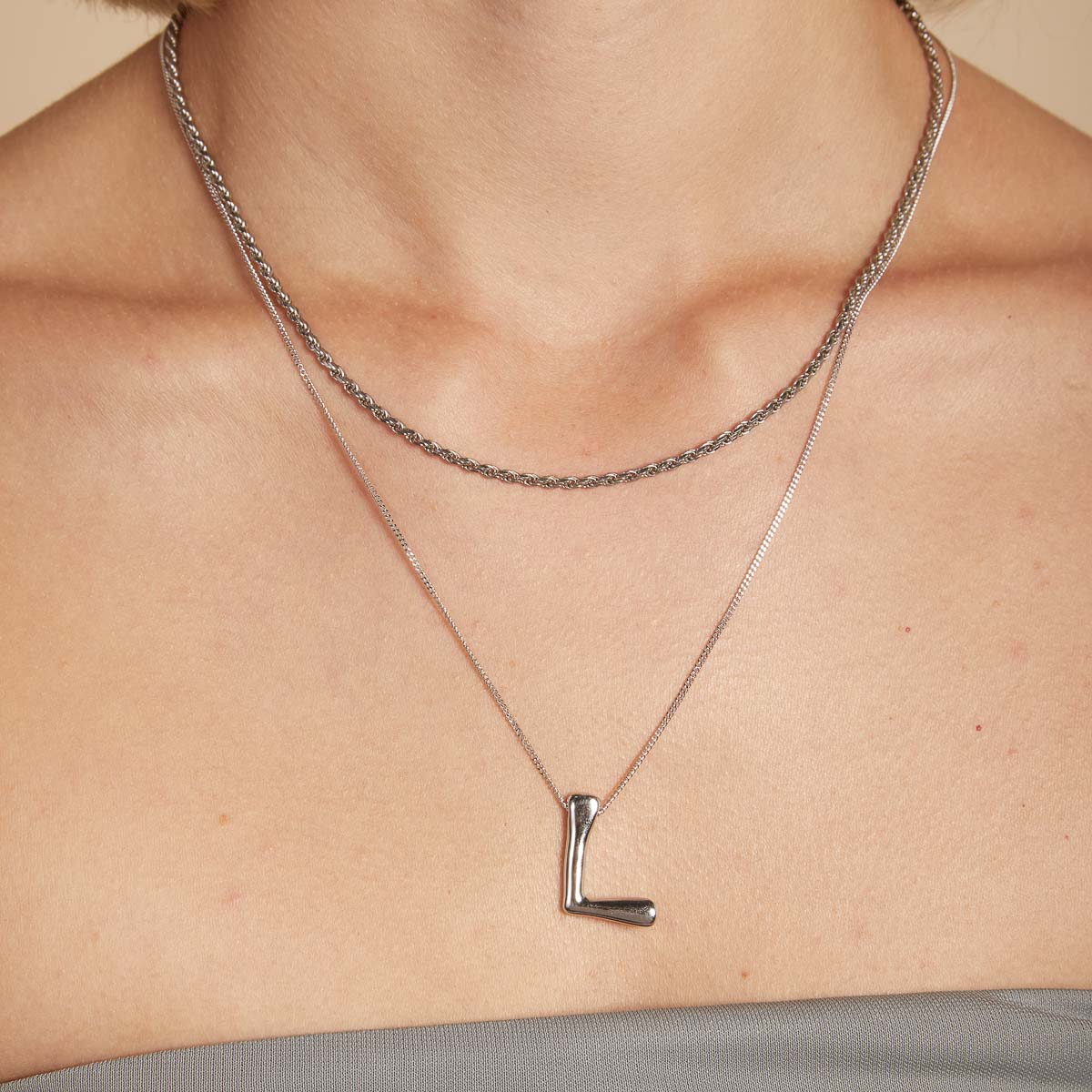 Mother's Day Jewellery Gifts - L Initial Bold Pendant Necklace in Silver - Pendant Necklace - Astrid & Miyu