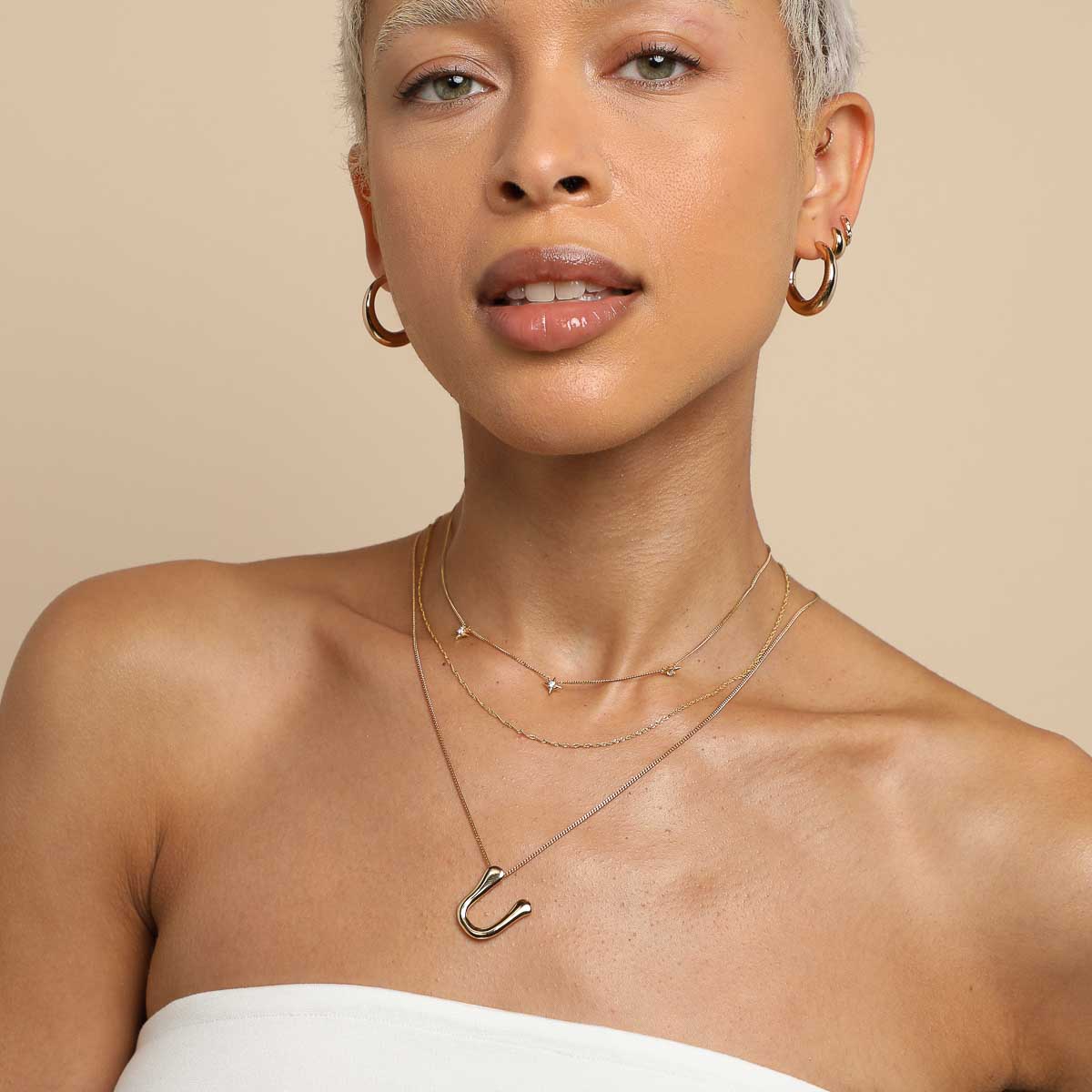 18k Gold Plated Jewellery - U Initial Bold Pendant Necklace in Gold - Pendant Necklace - Astrid & Miyu