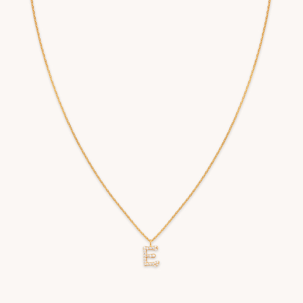18k Gold Plated Jewellery - E Initial Pavé Pendant Necklace in Gold - Pendant Necklace - Astrid & Miyu