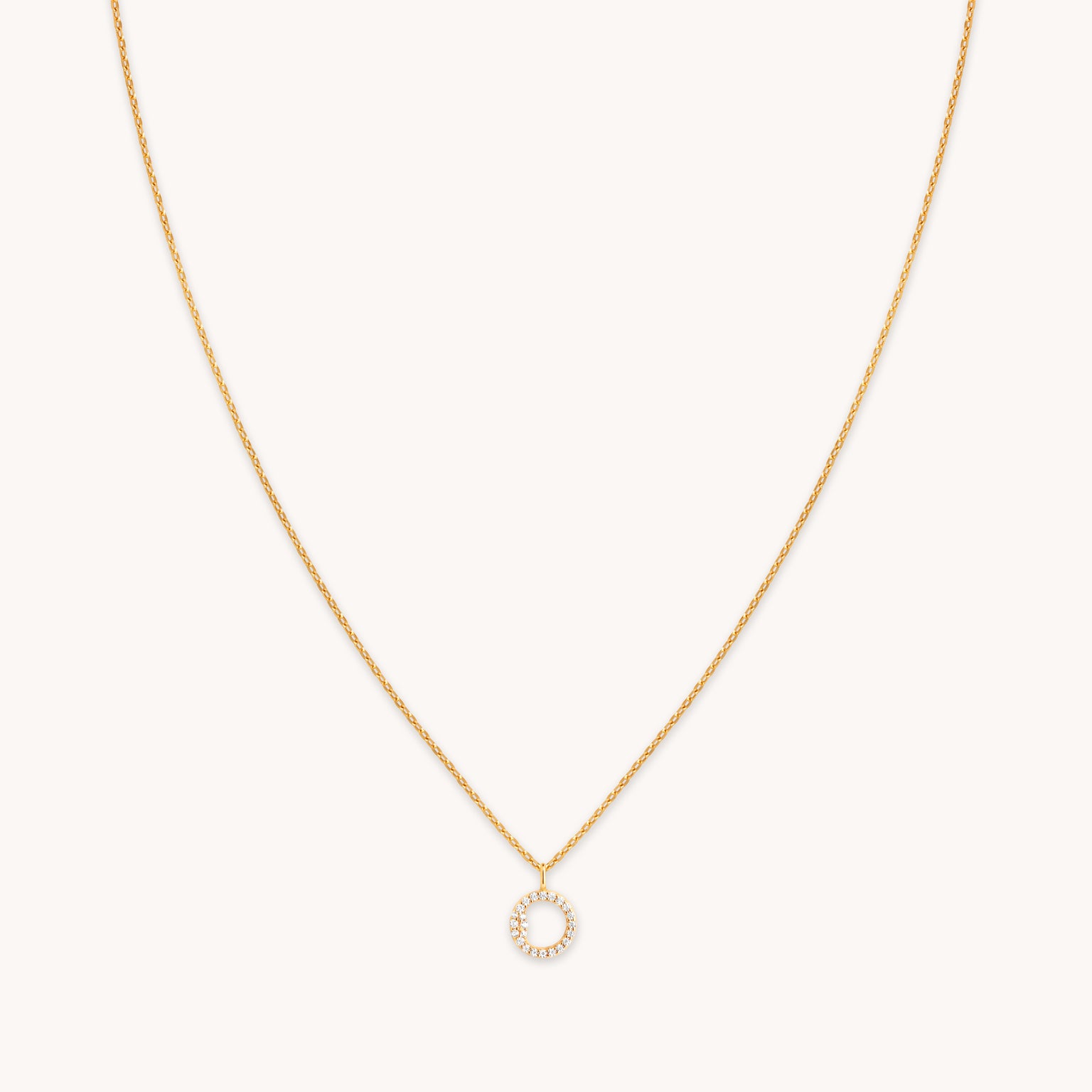18k Gold Plated Jewellery - O Initial Pavé Pendant Necklace in Gold - Pendant Necklace - Astrid & Miyu