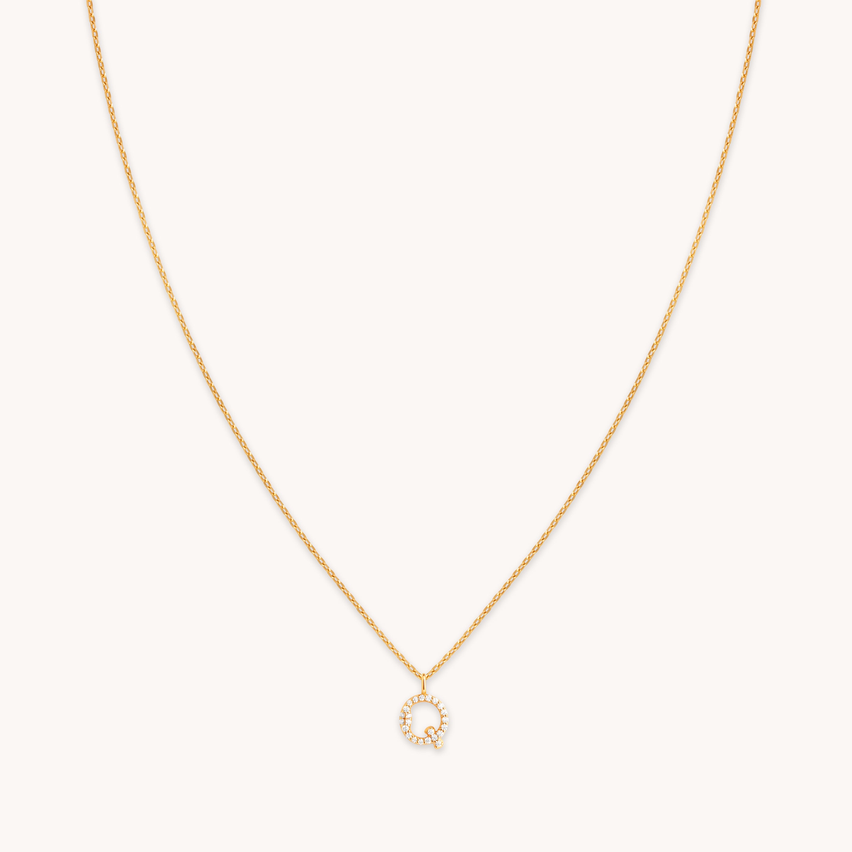 18k Gold Plated Jewellery - Q Initial Pavé Pendant Necklace in Gold - Pendant Necklace - Astrid & Miyu