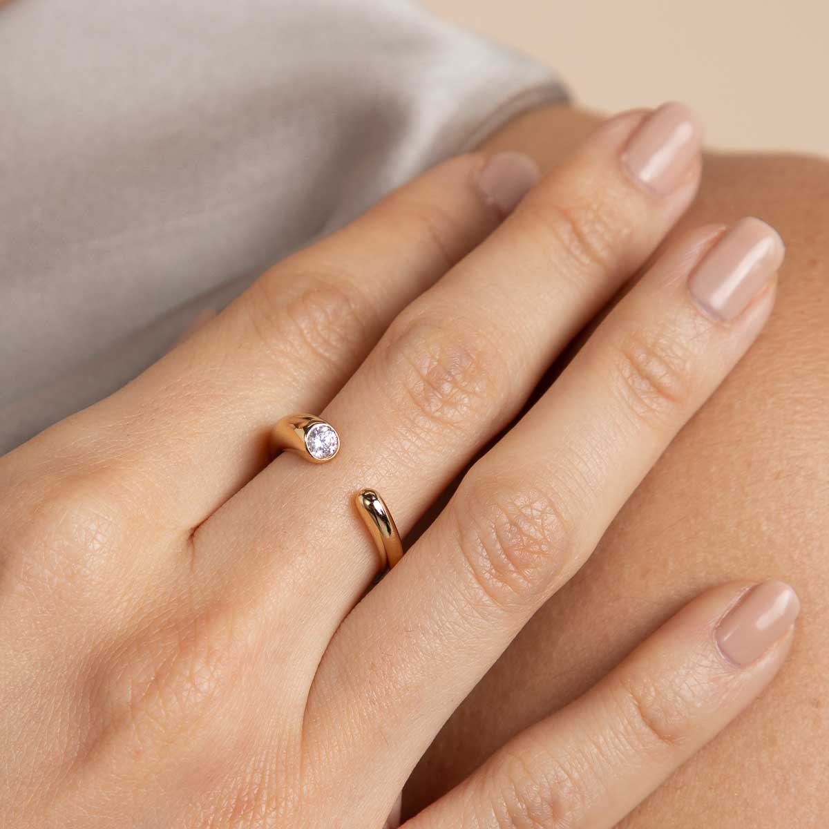 18k Gold Plated Jewellery - Gleam Crystal Open Ring in Gold - Band Ring - Astrid & Miyu