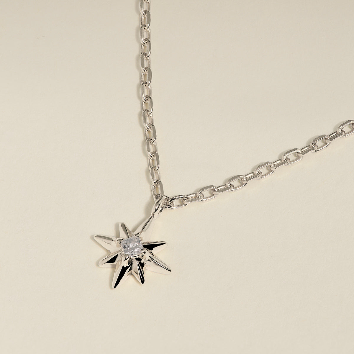 Twilight Star Pendant Necklace in Silver