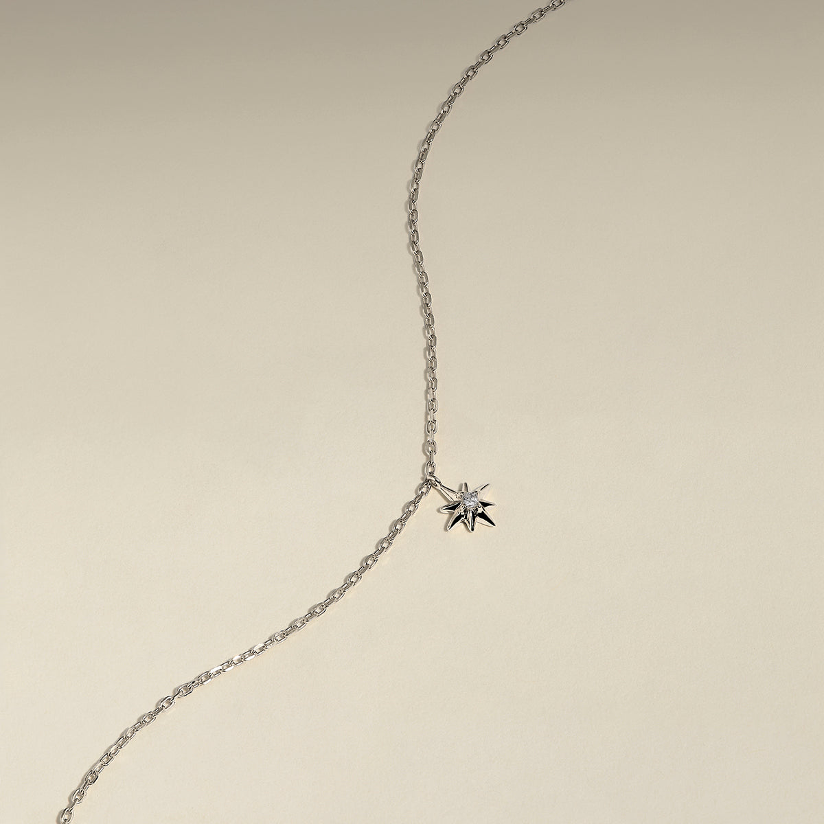 Twilight Star Pendant Necklace in Silver