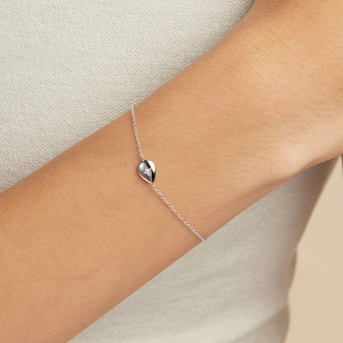 Bracelets - Pear Charm Bracelet in Silver - Charm Bracelet - Astrid & Miyu