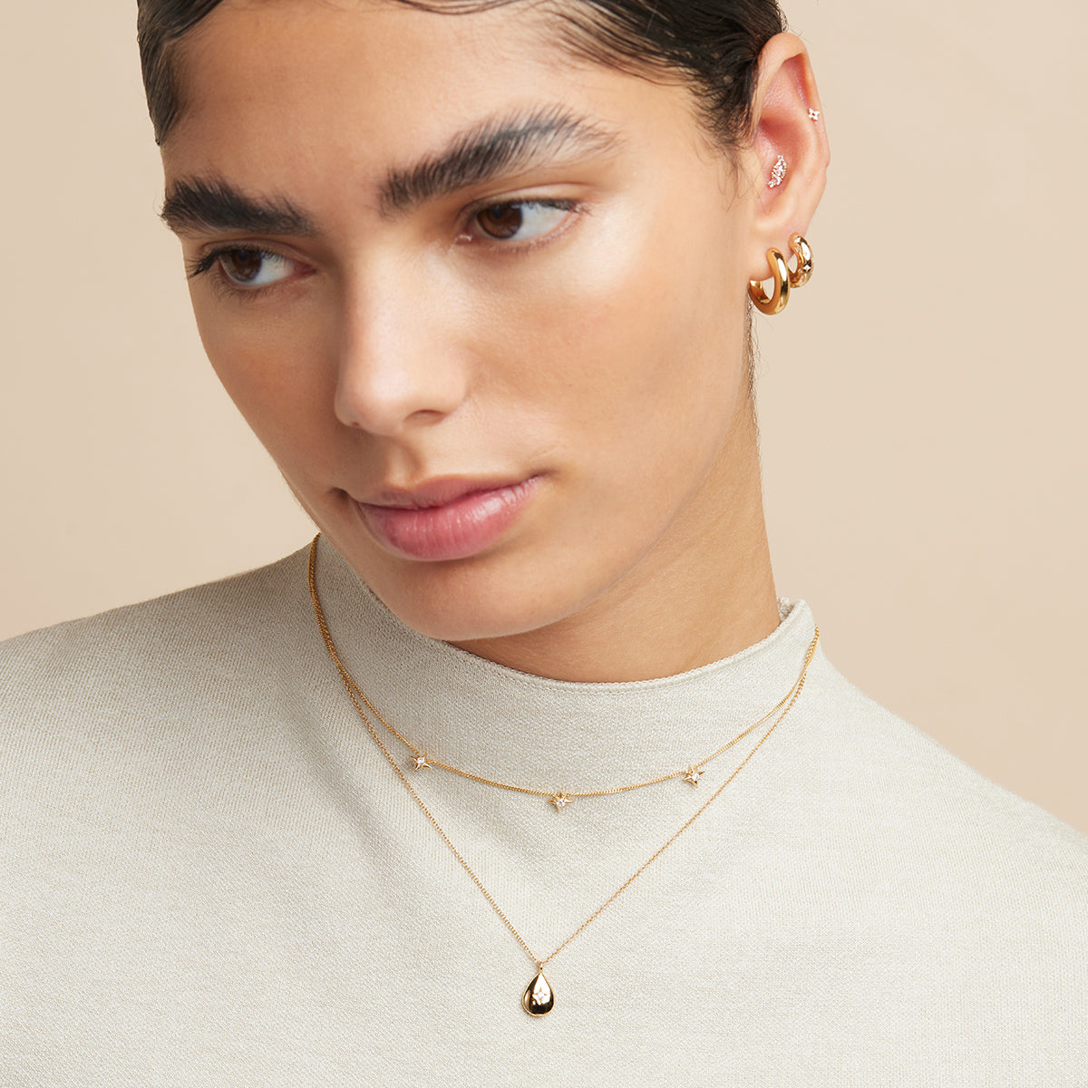 18k Gold Plated Jewellery - Pear Pendant Necklace in Gold - Pendant Necklace - Astrid & Miyu