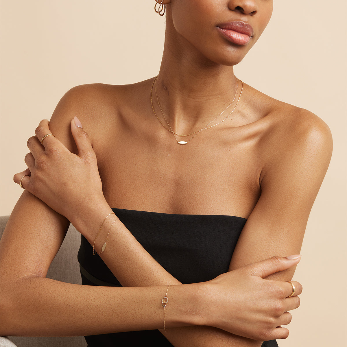 Bracelets - ID Charm Bracelet in Solid Gold - Charm Bracelet - Astrid & Miyu