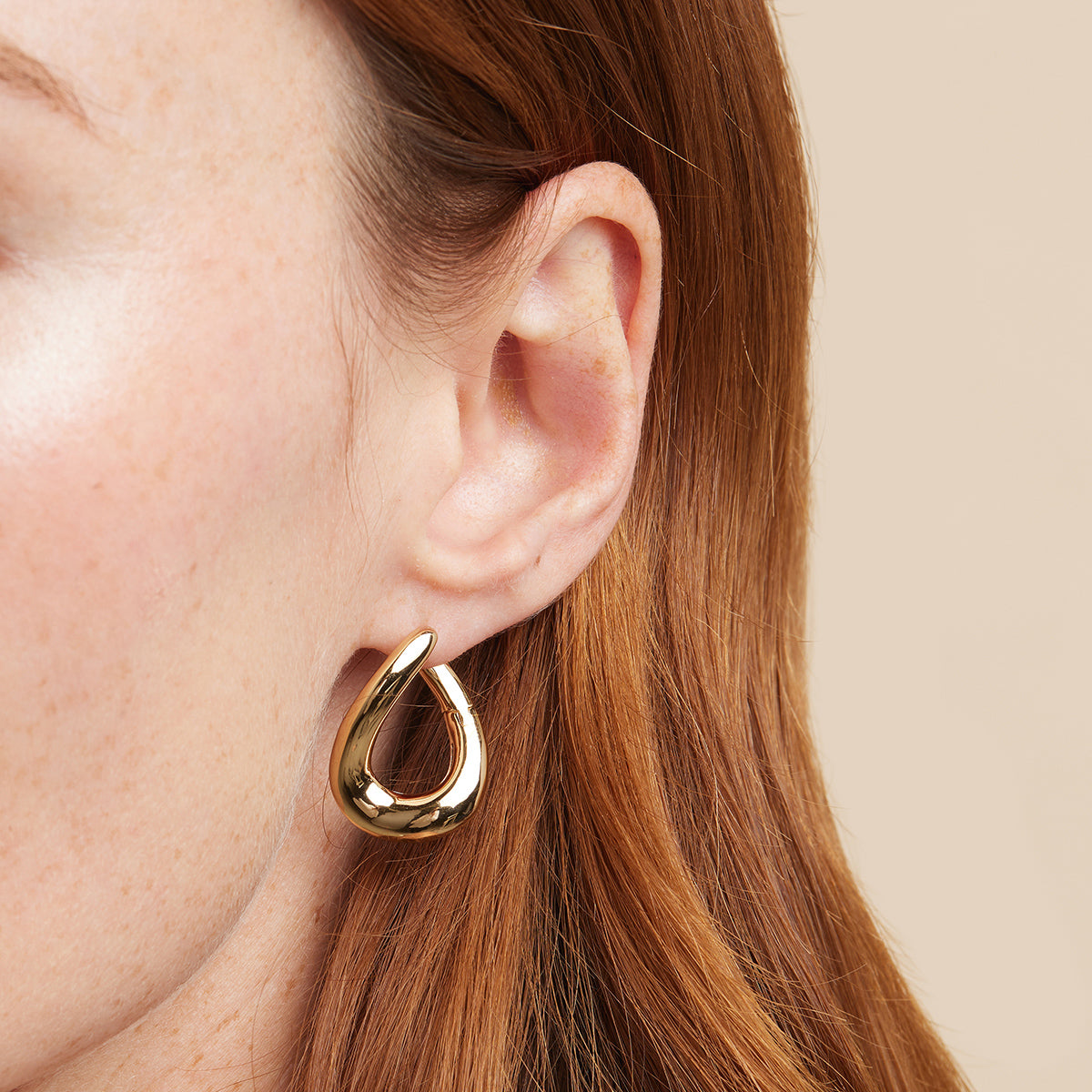 Molten Large Hoops in Gold-Astrid & Miyu