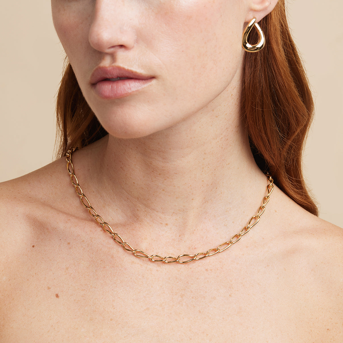 18k Gold Plated Jewellery - Infinite Chain Necklace in Gold - Chain Necklaces - Astrid & Miyu
