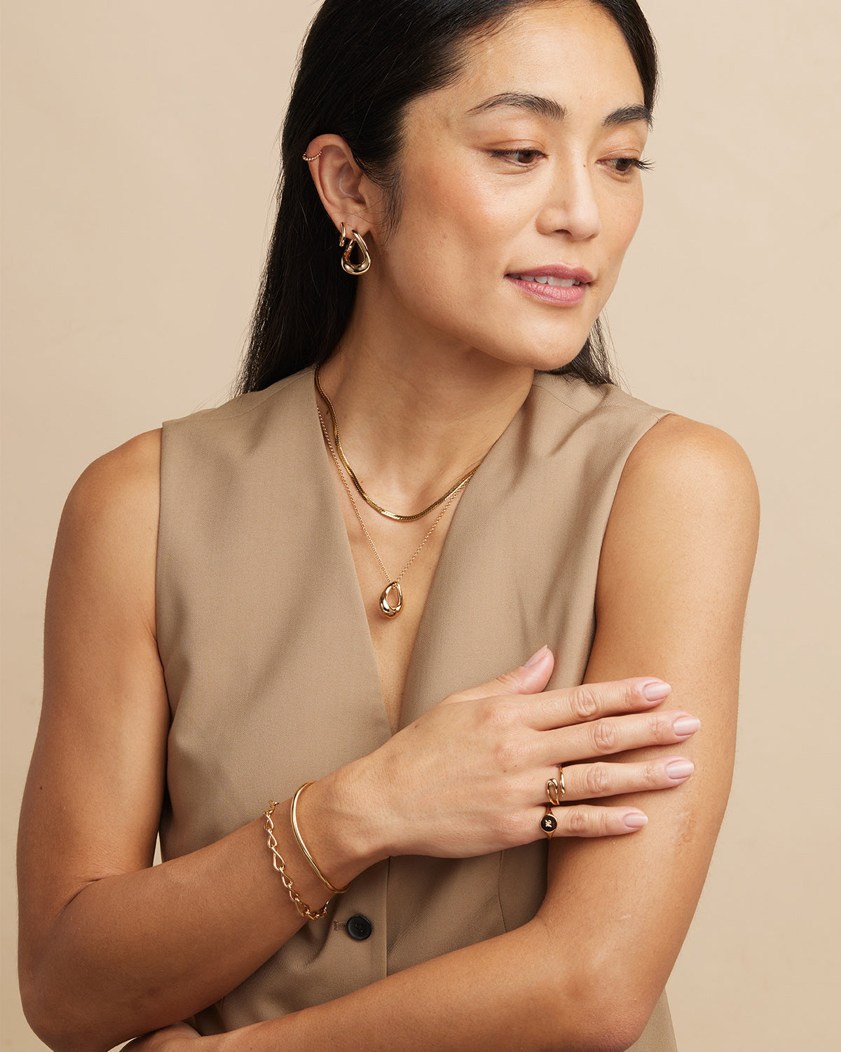 18k Gold Plated Jewellery - Molten Pendant Necklace in Gold - Pendant Necklaces - Astrid & Miyu