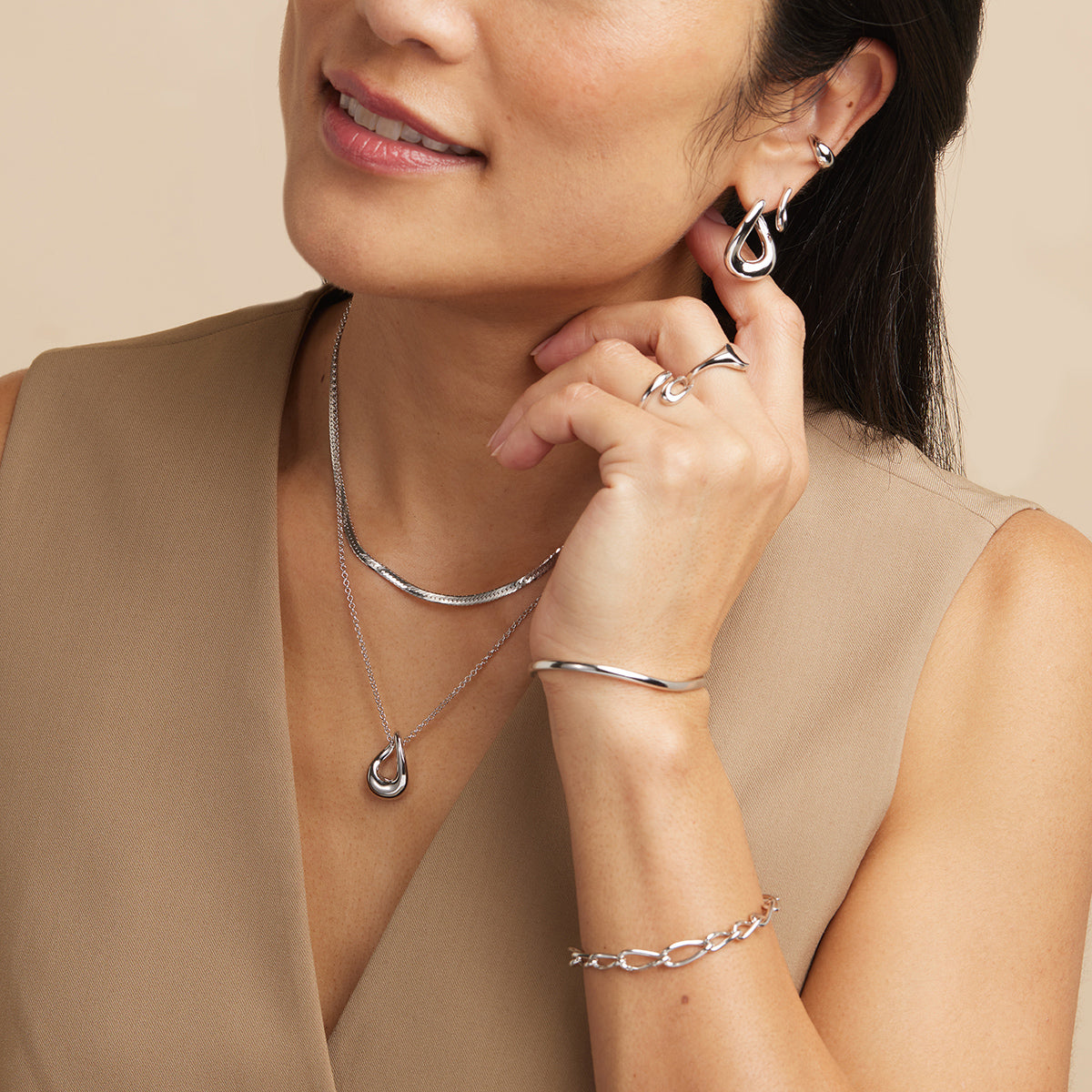 Molten Collection - Molten Pendant Necklace in Silver - Pendant Necklaces - Astrid & Miyu