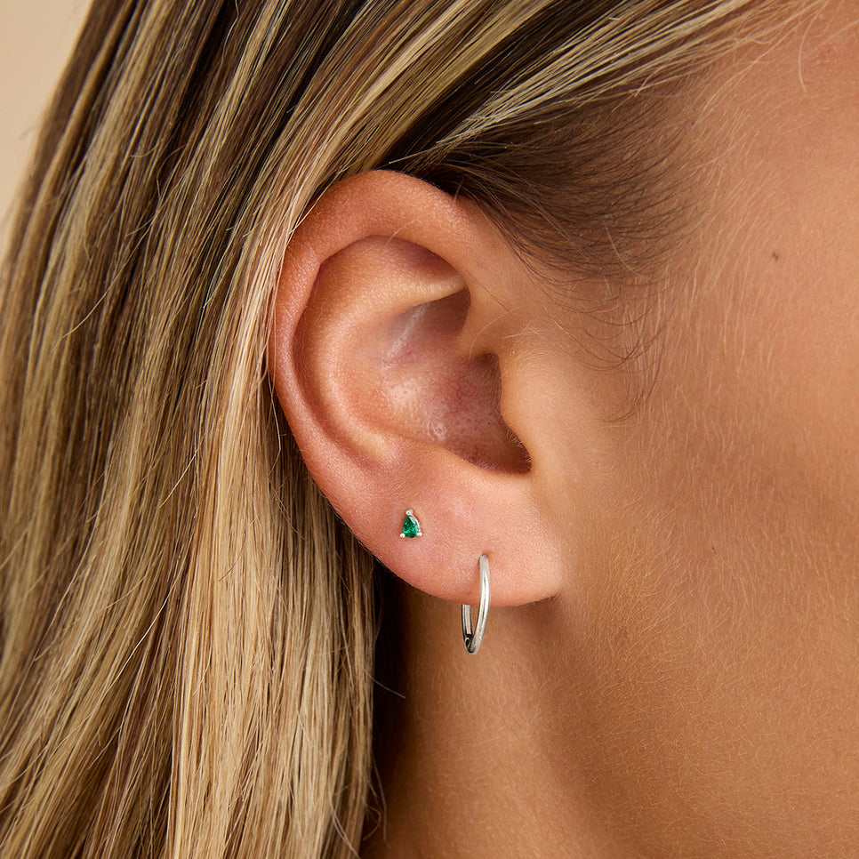 Flat Back Labret Studs - Emerald Pear Piercing Stud in Solid White Gold - Piercing Stud - Astrid & Miyu