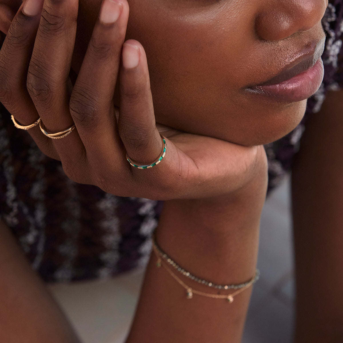 Lab-Grown Gemstones - Emerald Baguette Band Ring in Solid Gold - Band Rings - Astrid & Miyu