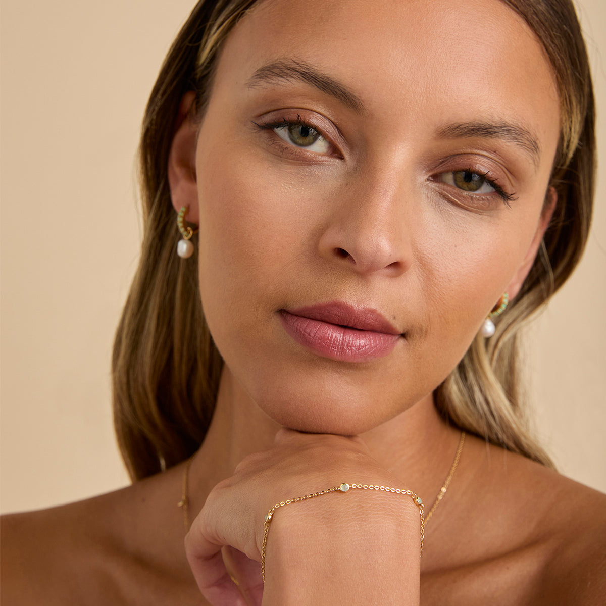 18k Gold Plated Jewellery - Aqua & Pearl Charm Bracelet in Gold - Charm Bracelet - Astrid & Miyu