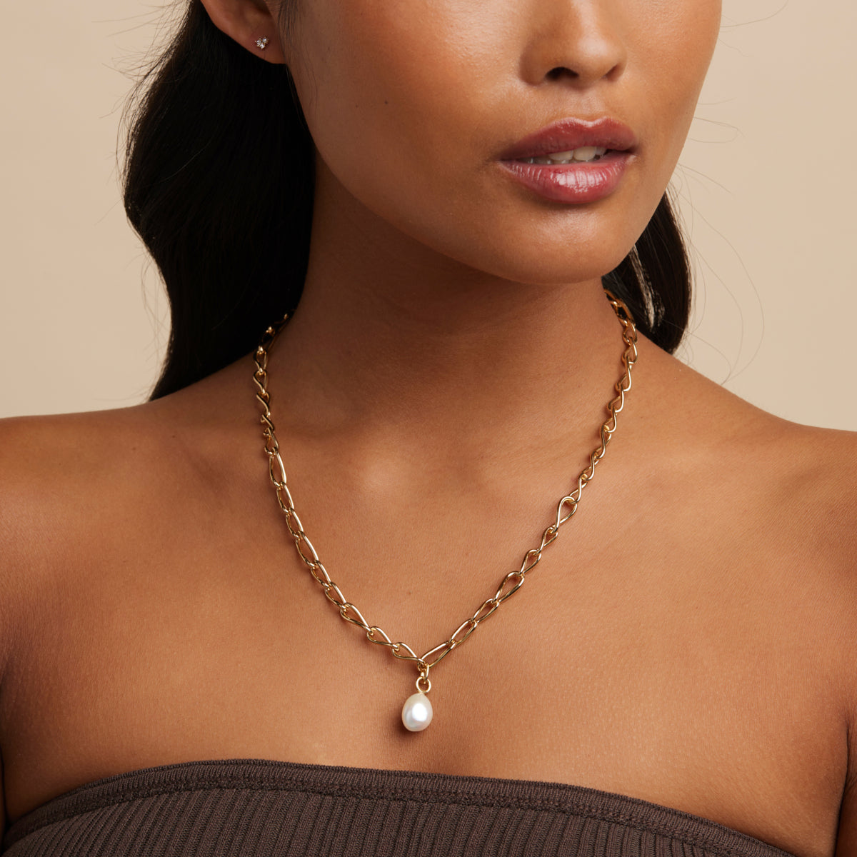18k Gold Plated Jewellery - Infinite Pearl Bold Lariat Necklace in Gold - Lariat Necklace - Astrid & Miyu