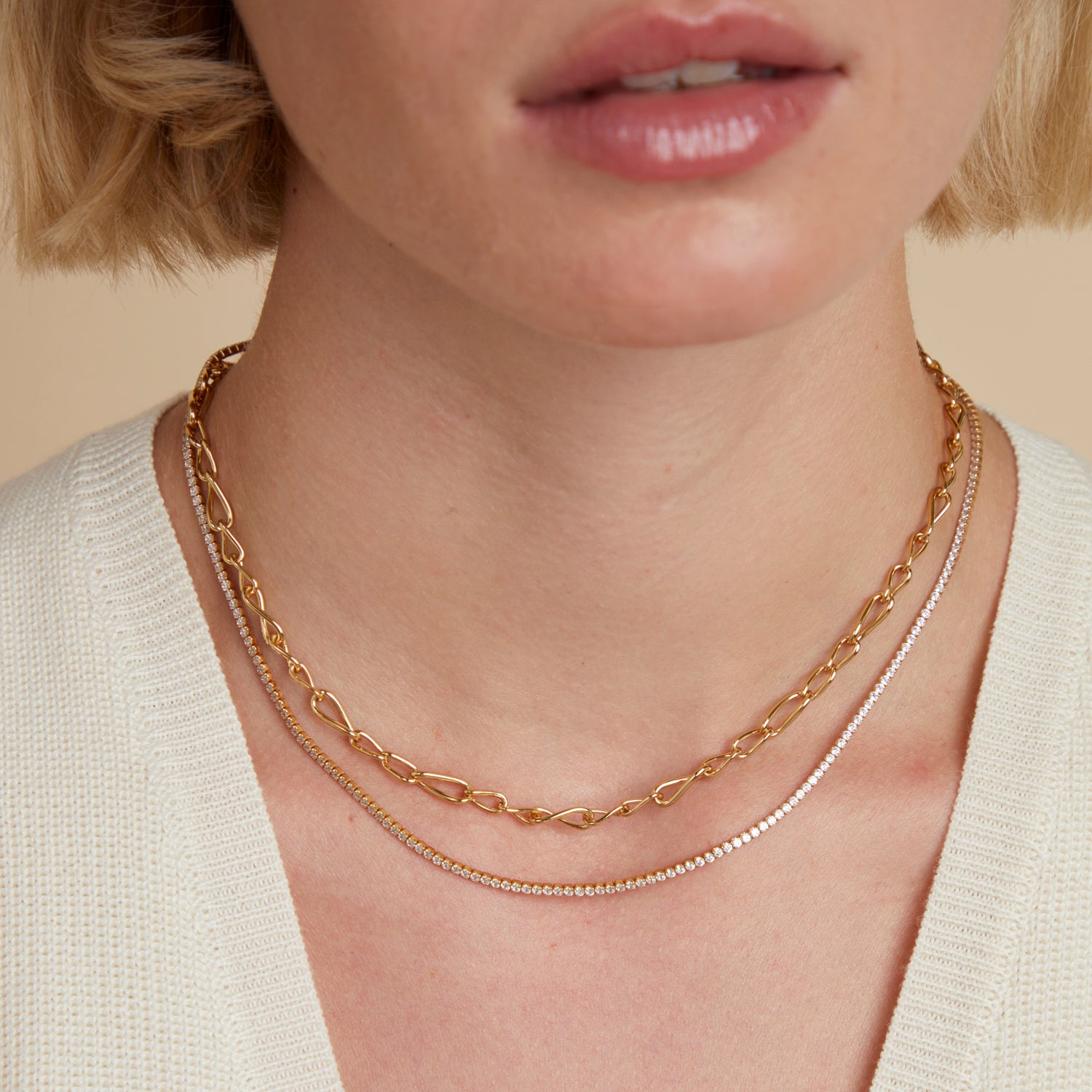 18k Gold Plated Jewellery - Infinite Slim Chain Necklace in Gold - Chain Necklace - Astrid & Miyu
