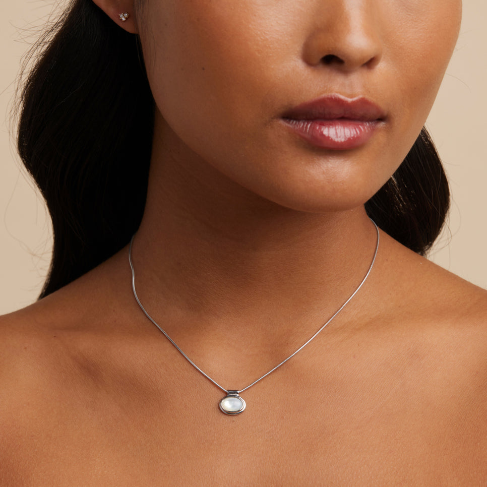 Gemstone Necklaces - Mother of Pearl Pendant Necklace in Silver - Pendant Necklace - Astrid & Miyu