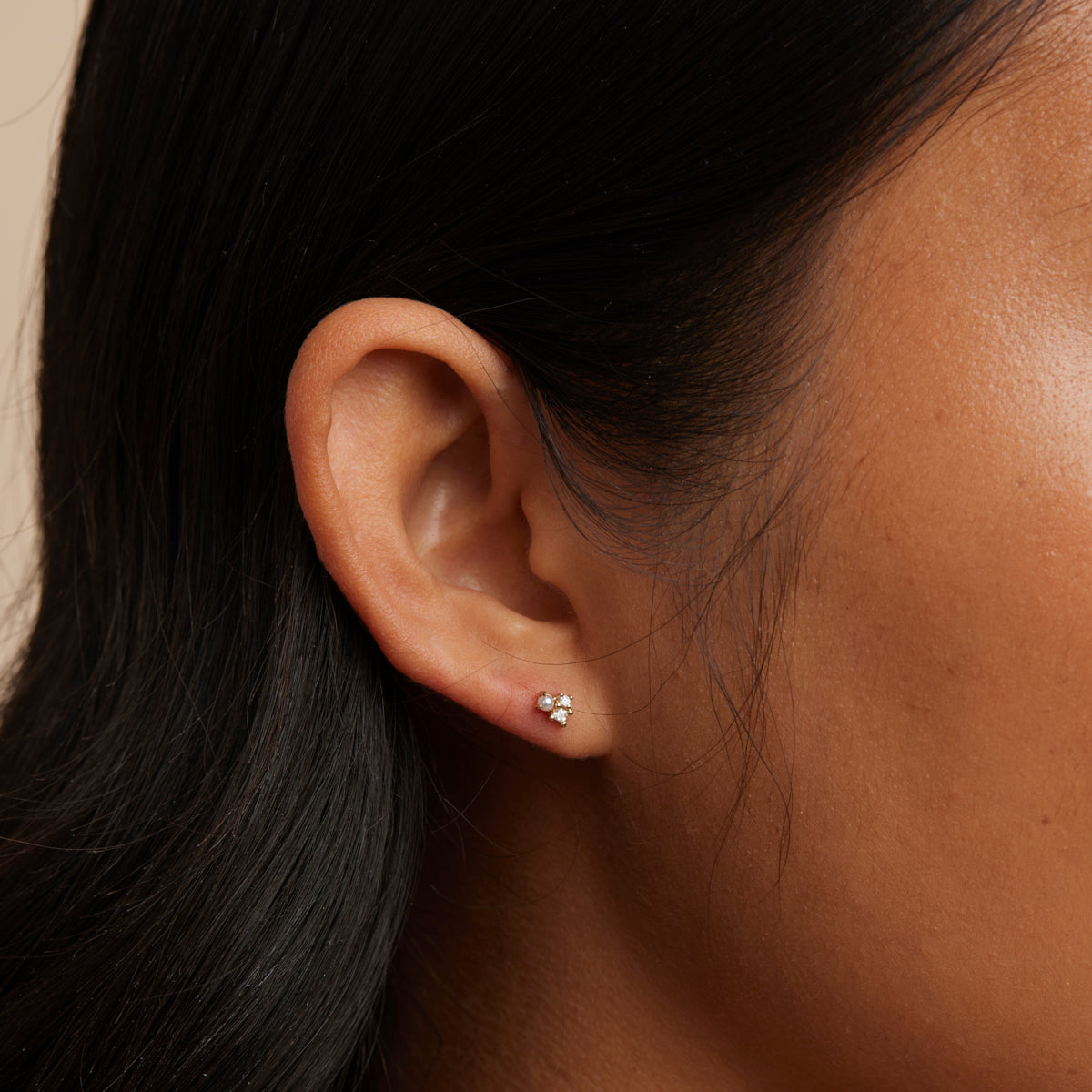 18k Gold Plated Jewellery - Pearl & Crystal Studs in Gold - Stud Earrings - Astrid & Miyu