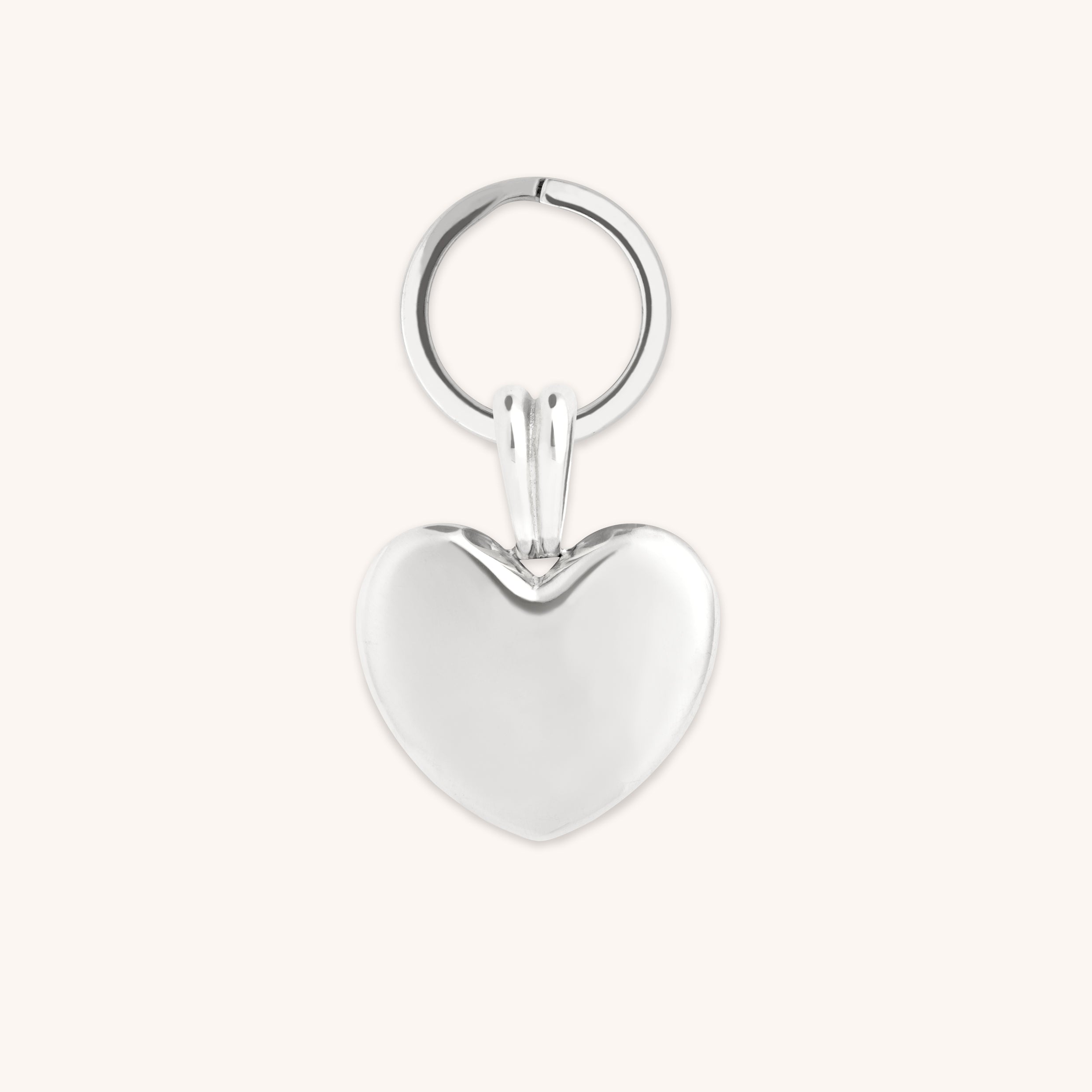 Pet Tags - Heart Pet Tag in Silver - Merchandise - Astrid & Miyu