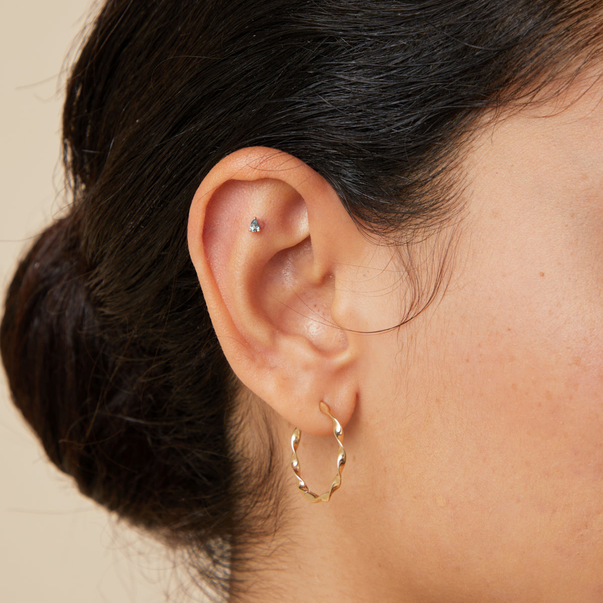 Flat Back Labret Studs - Alexandrite Pear Piercing Stud in Solid Gold - Piercing Stud - Astrid & Miyu