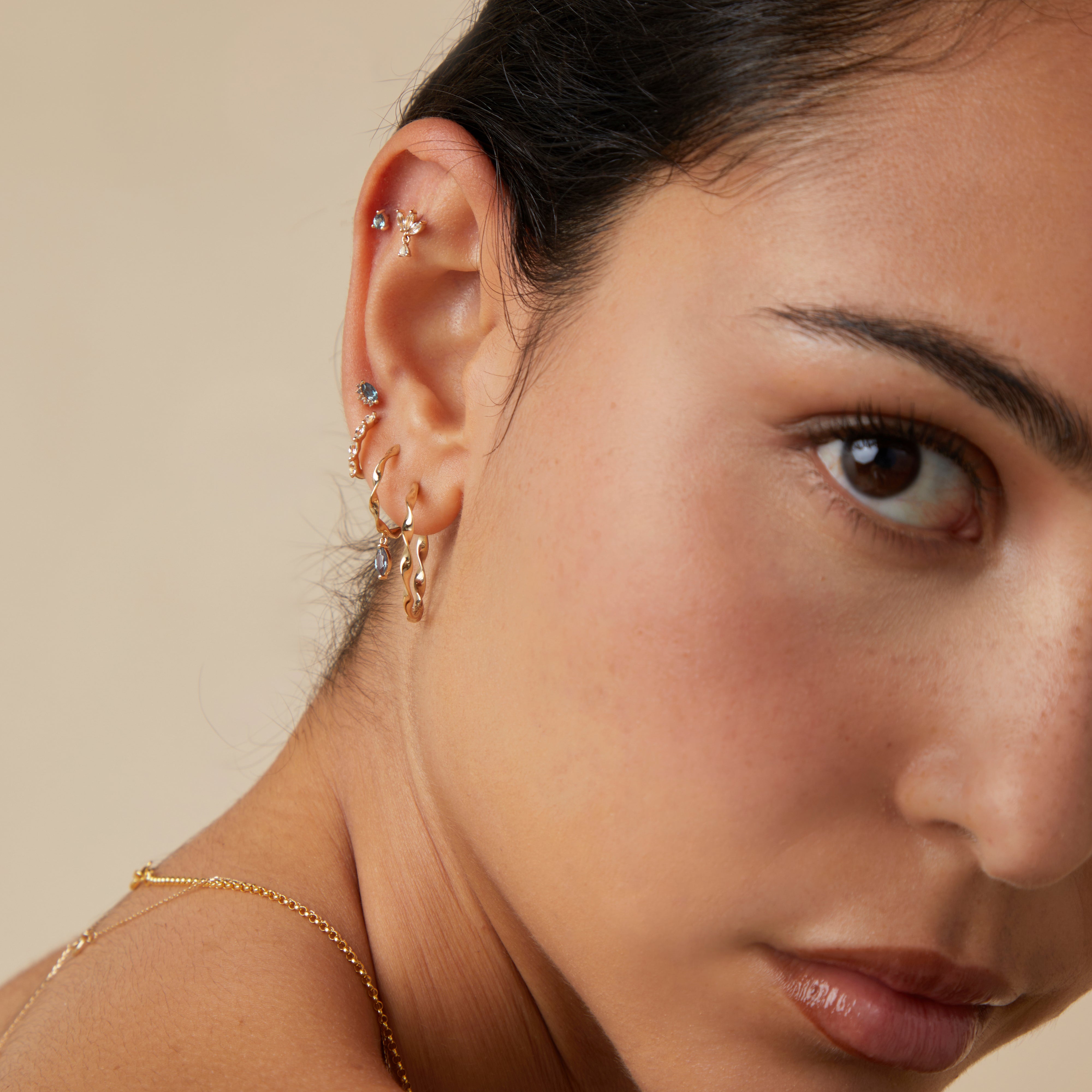 Flat Back Labret Studs - Evil Eye Alexandrite Piercing Stud in Solid Gold - Piercing Stud - Astrid & Miyu