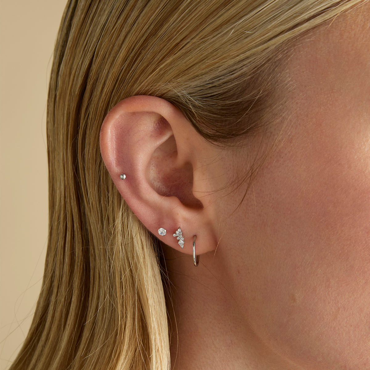 Conch Piercing Jewellery - Essential Ball Titanium Piercing Stud in Platinum - Piercing Stud - Astrid & Miyu