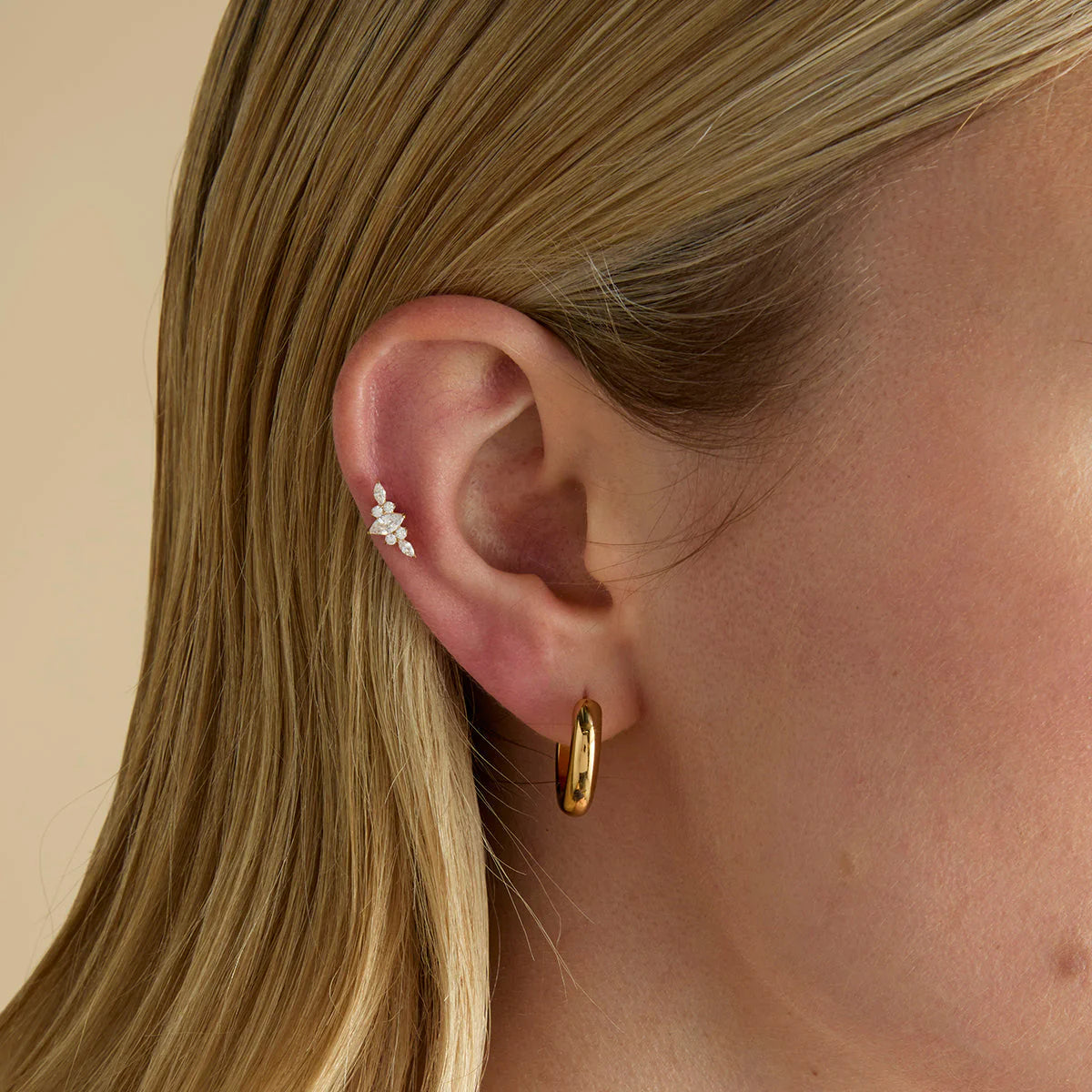 Conch Piercing Jewellery - Crystal Cluster Titanium Piercing Stud in Gold - Piercing Stud - Astrid & Miyu