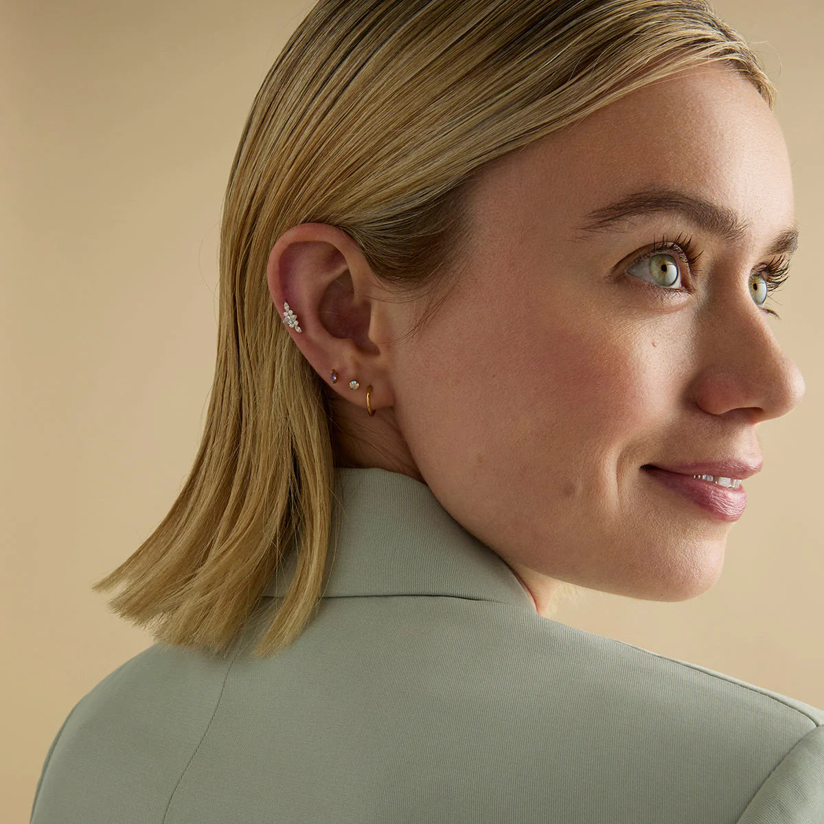 Conch Piercing Jewellery - Crystal Cluster Titanium Piercing Stud in Gold - Piercing Stud - Astrid & Miyu