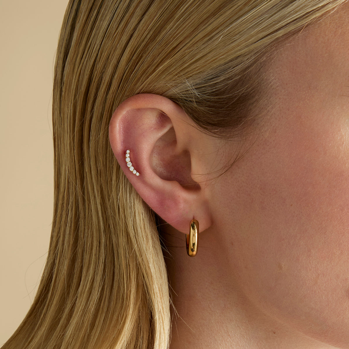 Conch Piercing Jewellery - Curved Crystal Titanium Piercing Stud in Gold - Piercing Stud - Astrid & Miyu