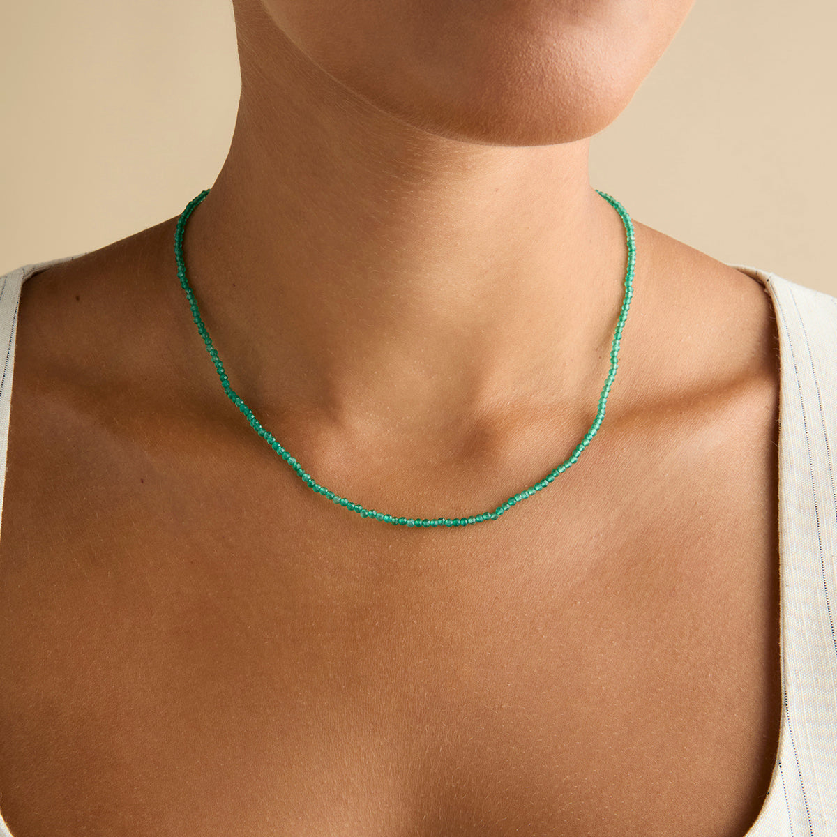 Beaded Jewellery - Green Agate Gemstone Necklace in 9k Gold - Beaded Necklace - Astrid & Miyu