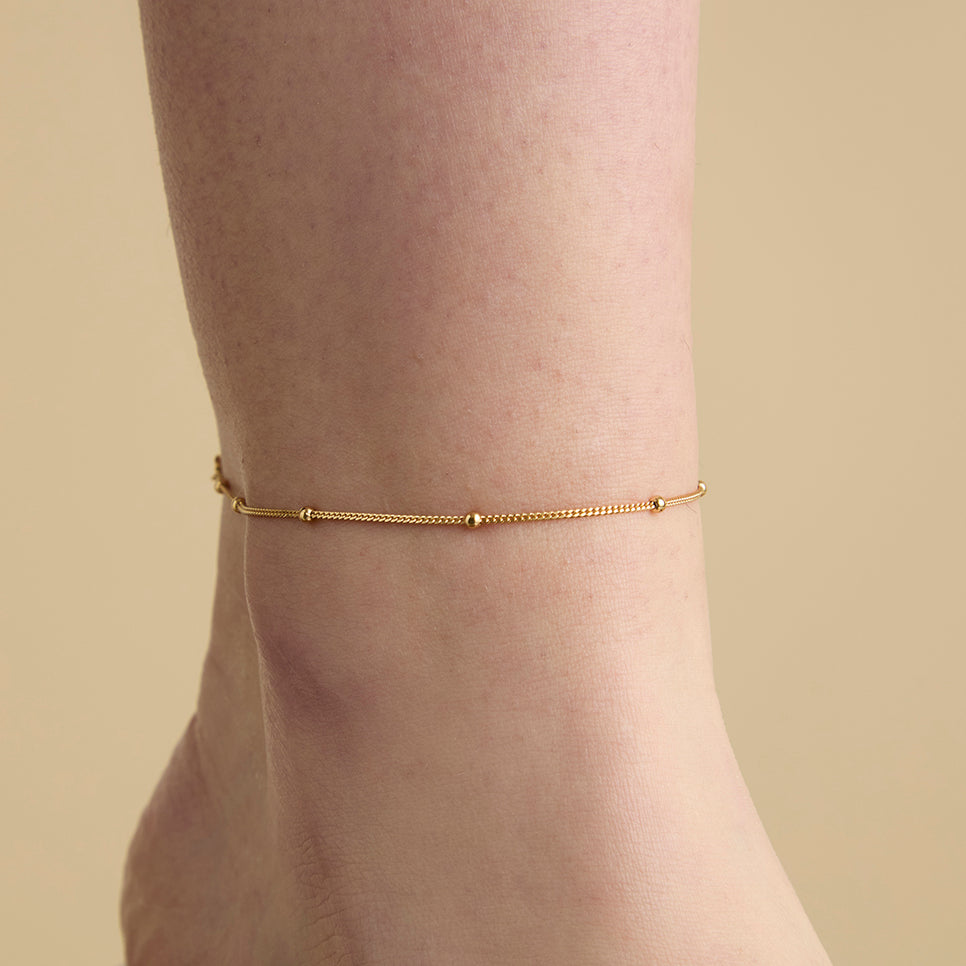 18k Gold Plated Jewellery - Essential Beaded Chain Anklet in Gold - Anklet - Astrid & Miyu