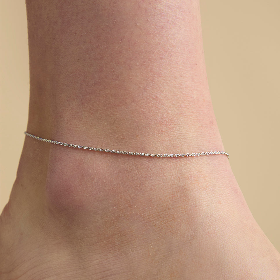 Anklets - Essential Rope Chain Anklet in Silver - Anklet - Astrid & Miyu