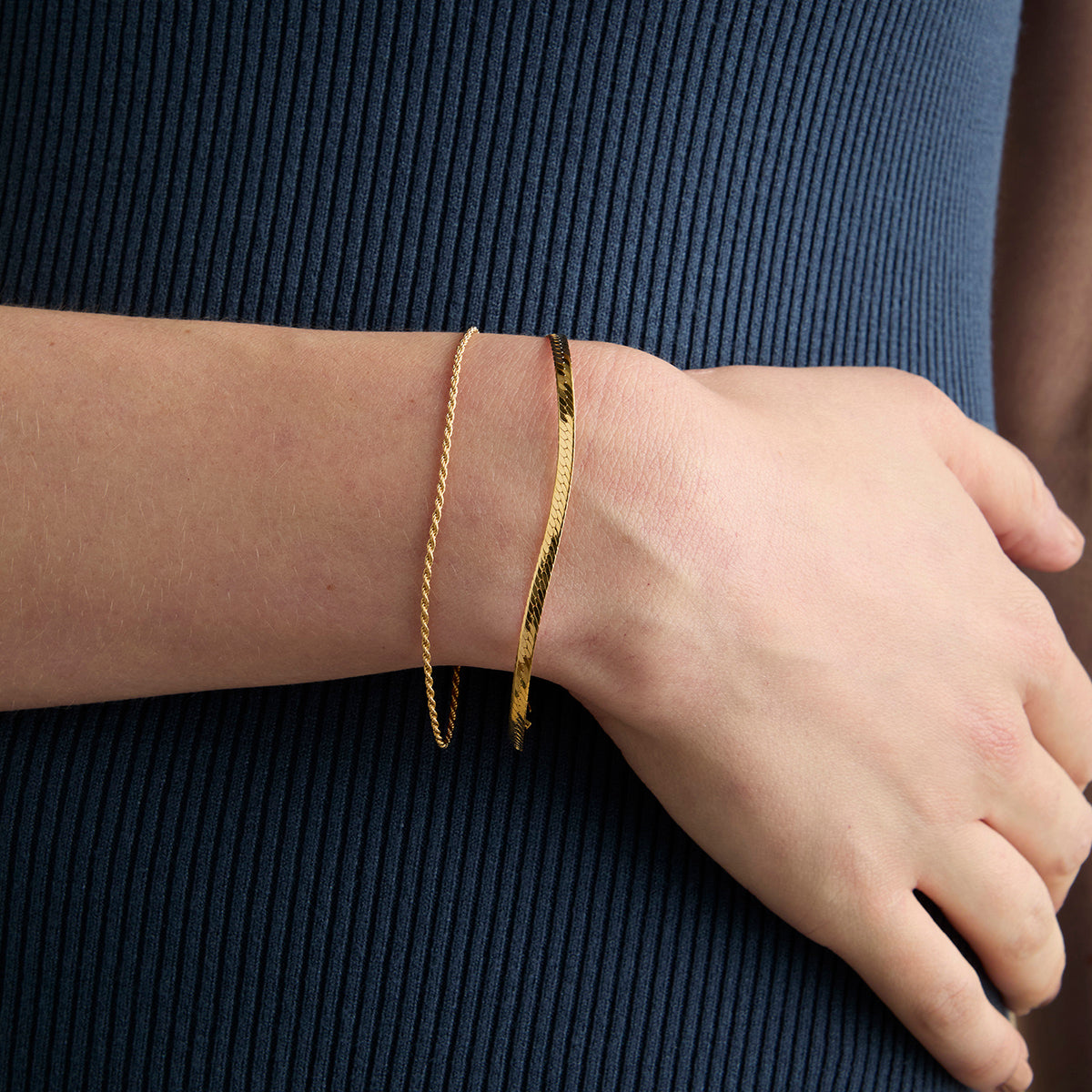 Essential Rope Chain Bracelet in Gold-Astrid & Miyu