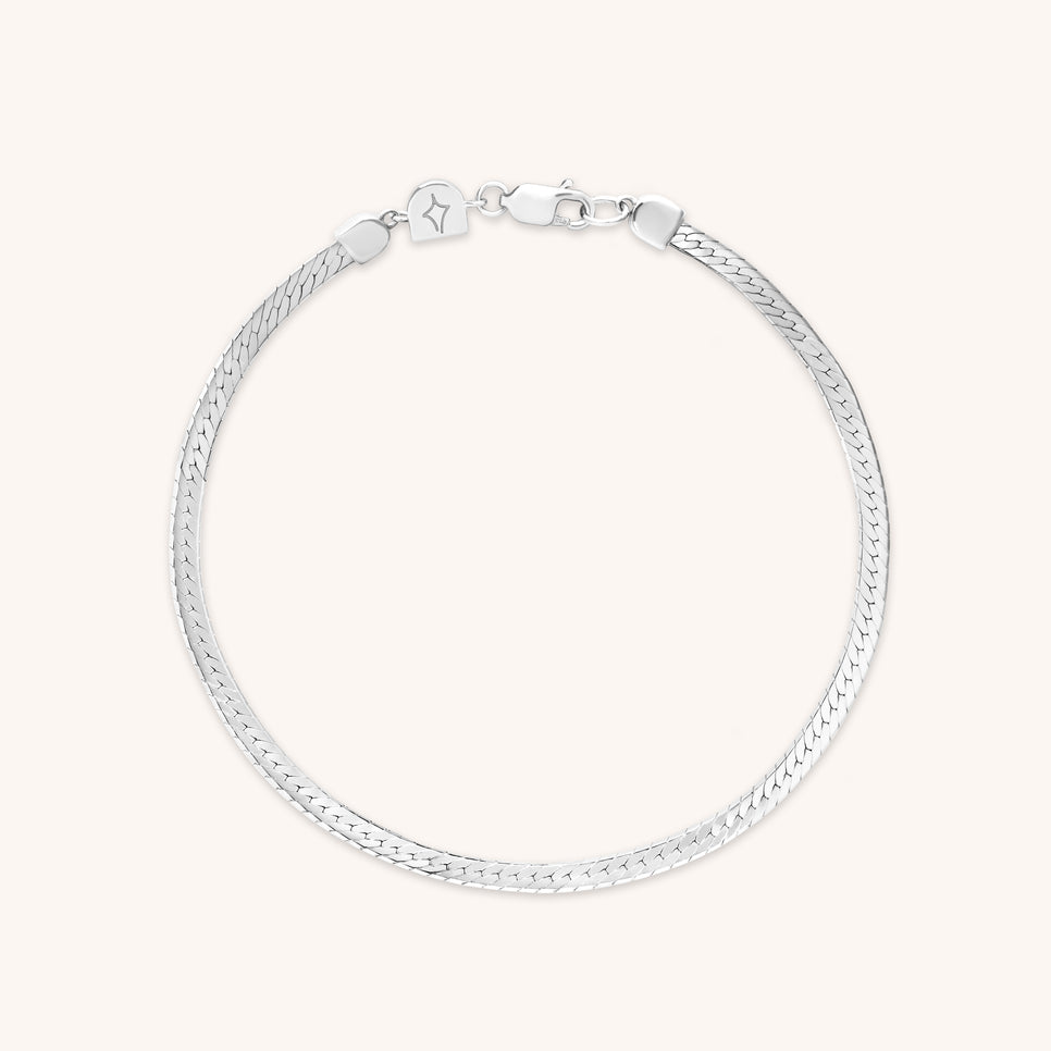 Bracelets - Essential Snake Chain Bracelet in Silver - Chain Bracelet - Astrid & Miyu